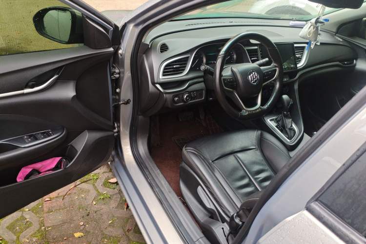 Used Buick GT 2018 18T Automatic Elite Model