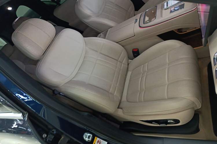 Used Deepal S09 2025 Four-Wheel Drive Ultra+ Custom Edition Right Front Seat