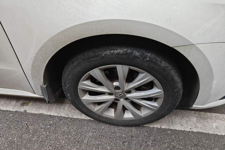 Used Volkswagen Lavida 2017 1.6L Automatic Comfort Edition