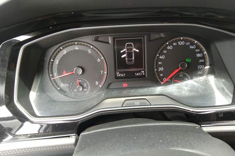 Used Volkswagen Sagitar 2019 280TSI DSG Comfort Version China V Standard Instrument Cluster
