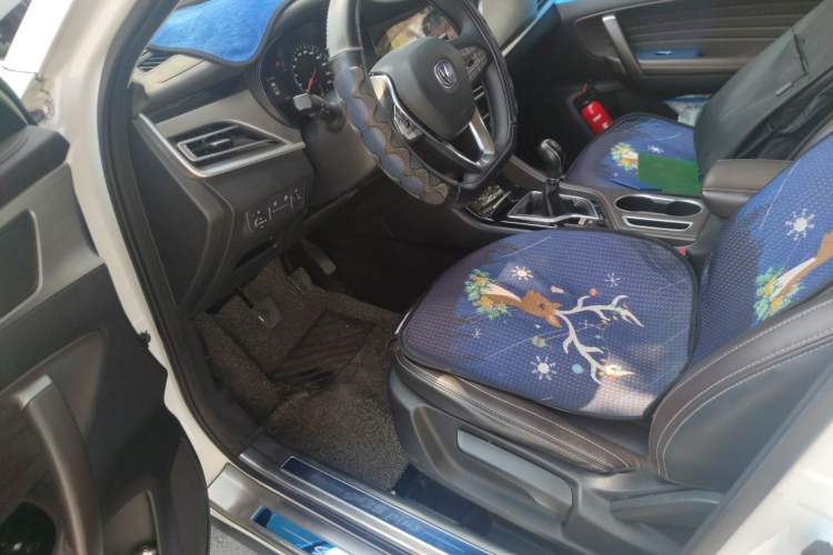 Used CHANGAN CS35PLUS 2018 1.6L Manual Cool Edition China V Standard