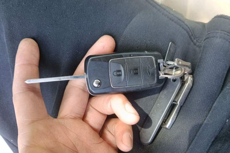 Used FORTHING Lingzhi 2023 M5L 1.6L Base Model 5 Seats
