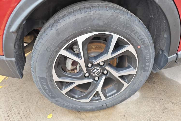 Used Toyota C-HR 2018 2.0L Leading Edition China V-standard