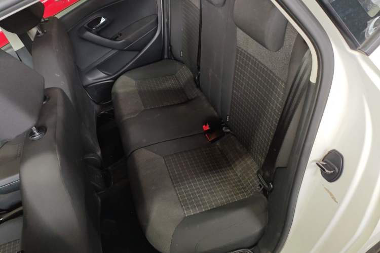 Used Volkswagen Polo 2018 1.5L Automatic Enjoyment Model
