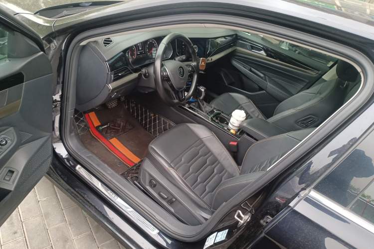 Used Volkswagen Passat 2020 330TSI Elite Edition China VI