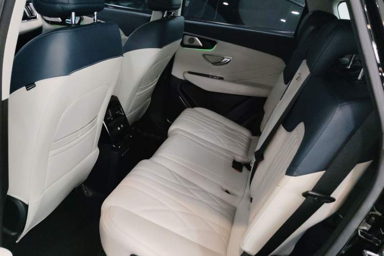 Used JETOUR Shanhai L7 2024 1.5T 120km ULTRA 7-Seater