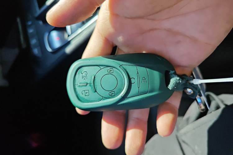 Used Buick Enclave 2020 28T Two-Wheel Drive Prestige Version