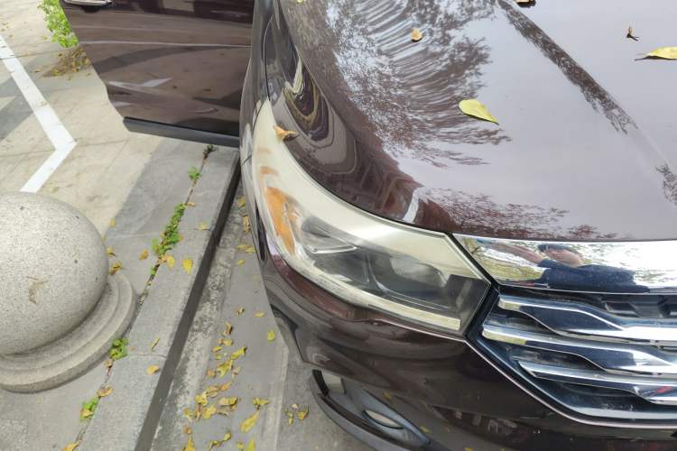 Used GAC Trumpchi GS4 2016 235T Manual Luxury Edition Right Front Headlight