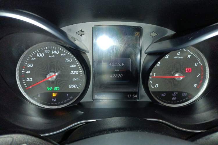 Used Mercedes-Benz GLC 2018 GLC 260 4MATIC Dynamic Edition
