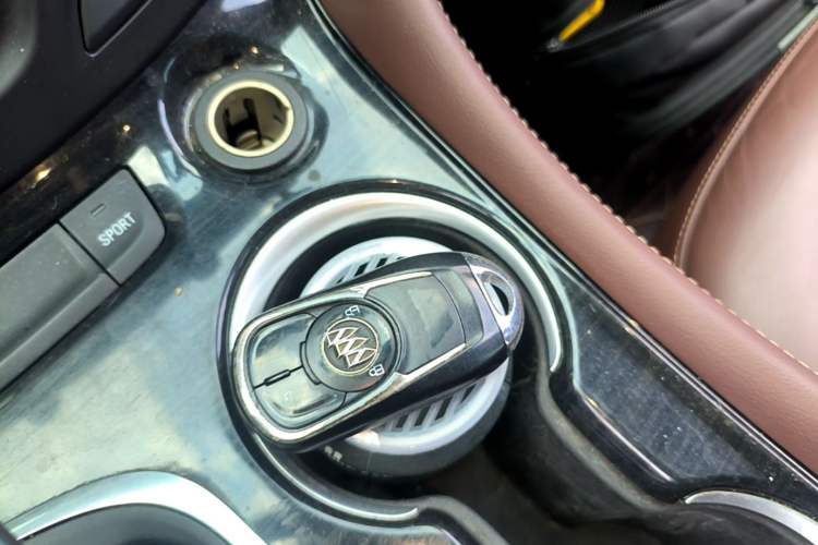 Used Buick Envision 2019 28T 4x4 Elite Version China V Standard