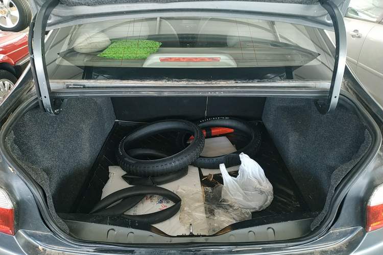 Used Citroen Elysee 2014 1.6L Manual Comfort Model Trunk