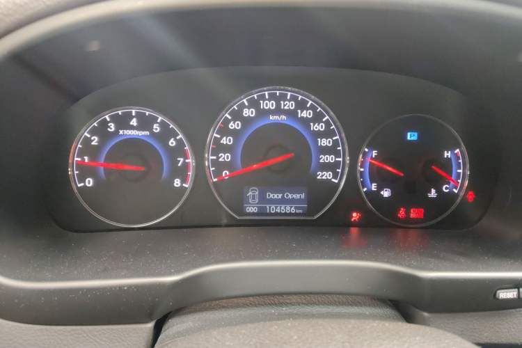 Used Hyundai Santa Fe Classic 2010 2.4 Luxury Edition 7-Seater Four-Wheel Drive Instrument Cluster