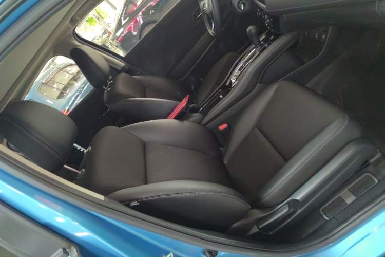 Used Honda Vezel 2020 1.5L CVT Pioneer Edition