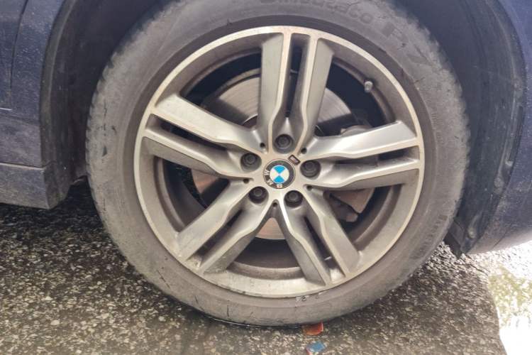 Used BMW X2 2020 sDrive25i Leading Model M Sport Package Right Front Wheel Hub