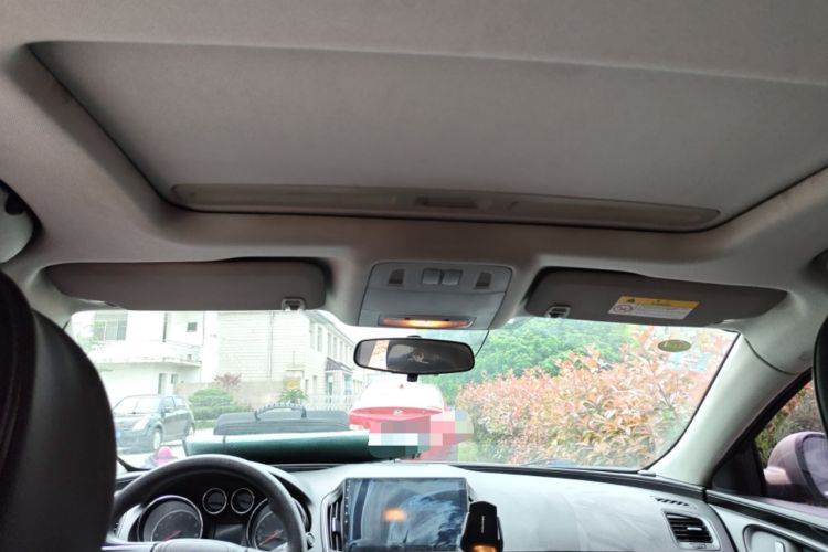 Used Buick Regal 2015 1.6T Leading Technology Model Headliner