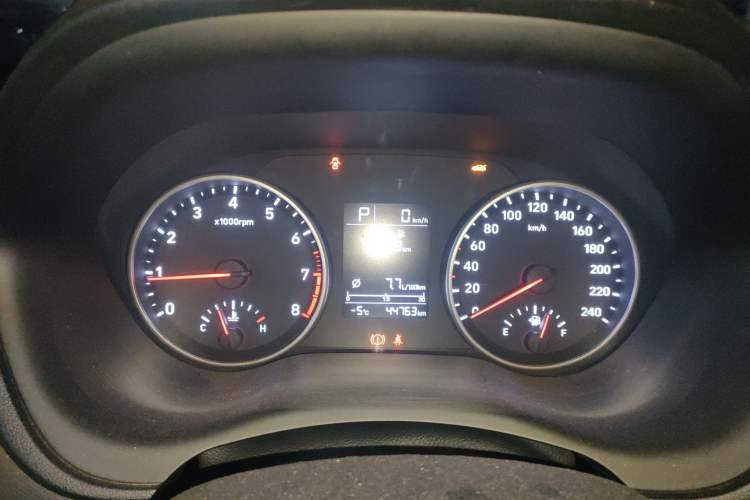 Used Hyundai Celesta 2020 1.6L Automatic GL Enjoyable Edition Instrument Cluster