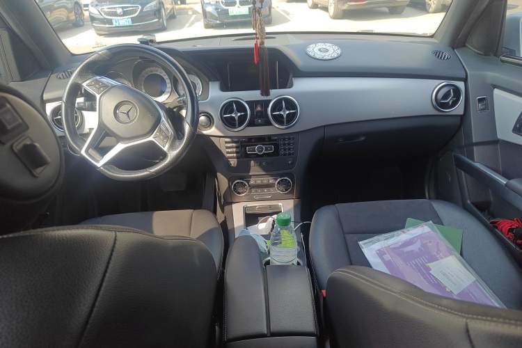 Used Mercedes-Benz GLK-Class 2015 GLK 300 4MATIC Fashion Edition Ultimate Version
