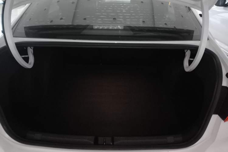 Used Volkswagen Lavida 2023 1.5L Automatic De Yi Edition
