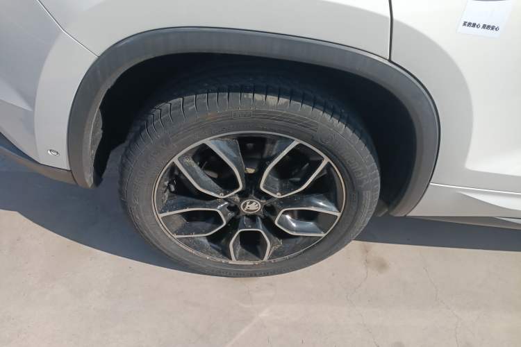 Used Skoda Kodiaq GT 2019 TSI330 Two-Wheel-Drive Luxury Edition China VI Standard Exterior 5