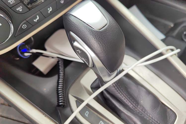 Used Ford Escort 2015 1.5L Automatic Fashion Model Gear Lever