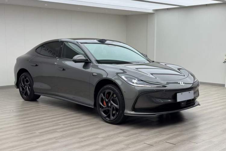 Used IM L6 2024 Max Enhanced Performance Edition
