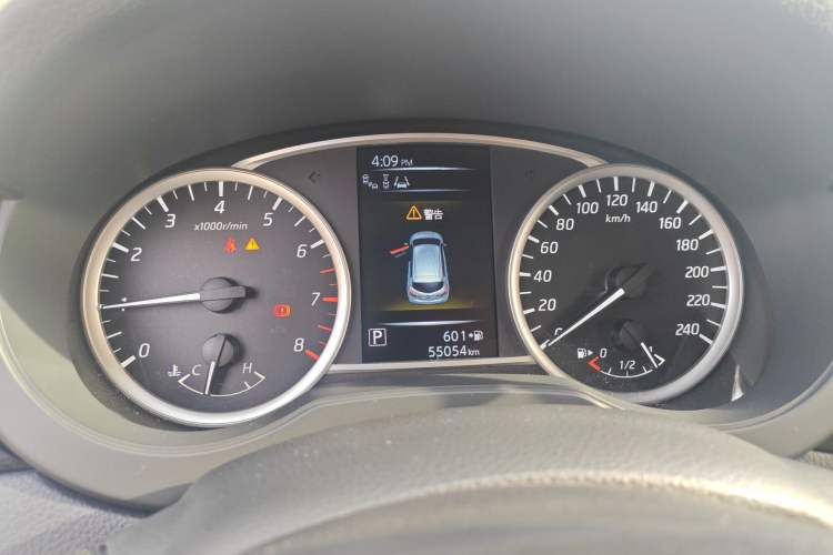 Used Nissan Tiida 2019 1.6L CVT Smart Drive Version China VI Standard