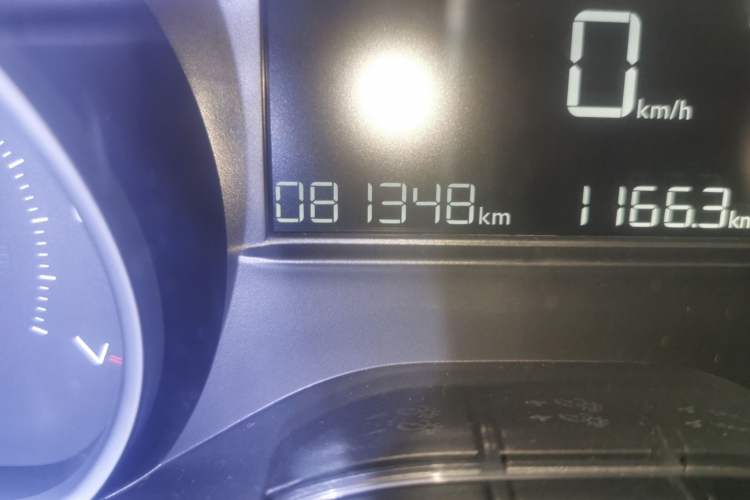 Used Peugeot 2008 2014 1.6L Automatic Fashion Edition Odometer Close Up