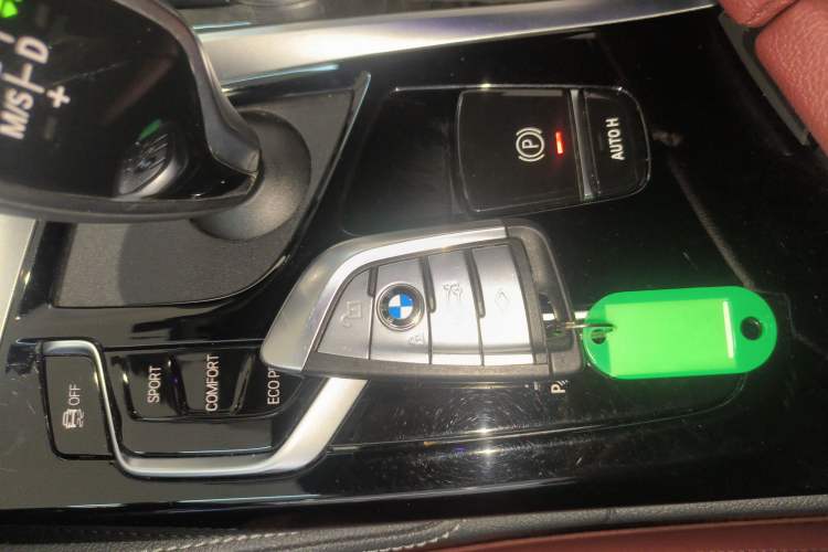 Used BMW 5 Series 2022 Restyled 530Li Leading Edition M Sport Package
