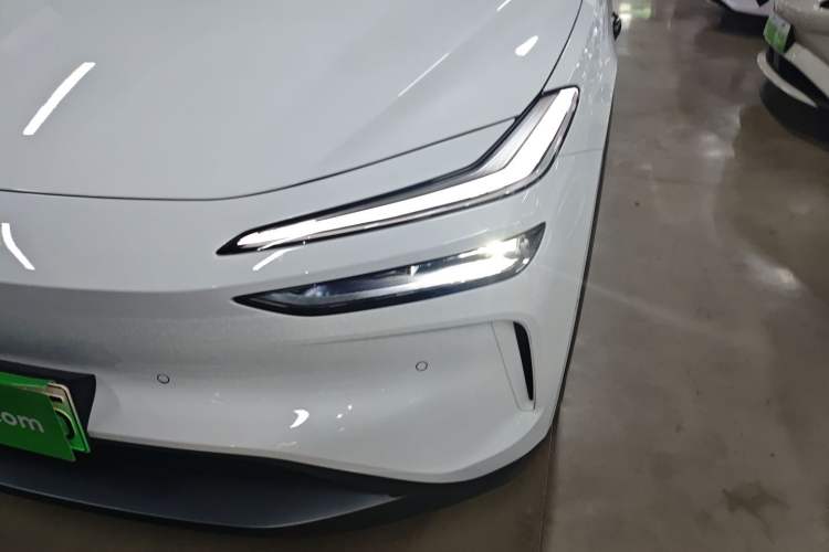 Used ONVO L60 2024 60 kWh Rear-Drive Version Left Front Headlight