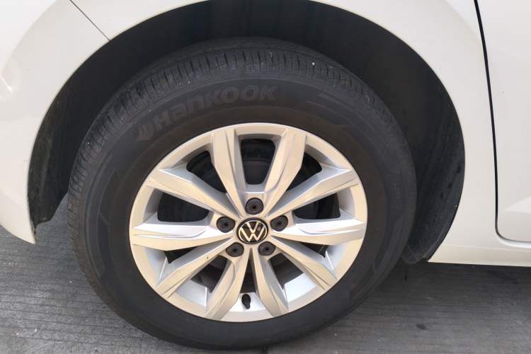 Used Volkswagen Polo 2021 Plus 1.5L Automatic Colorful Tech Edition Exterior 5