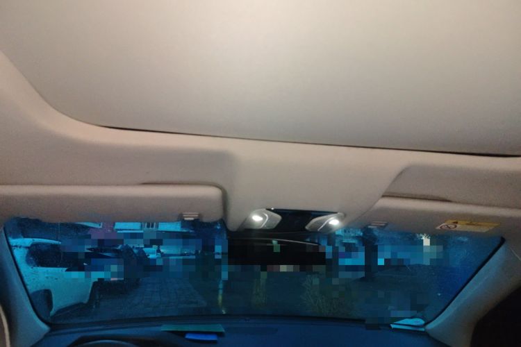 Used GAC Trumpchi GS8 2017 320T Two-Wheel Drive Luxury Smart Connectivity Version (7 Seats)
