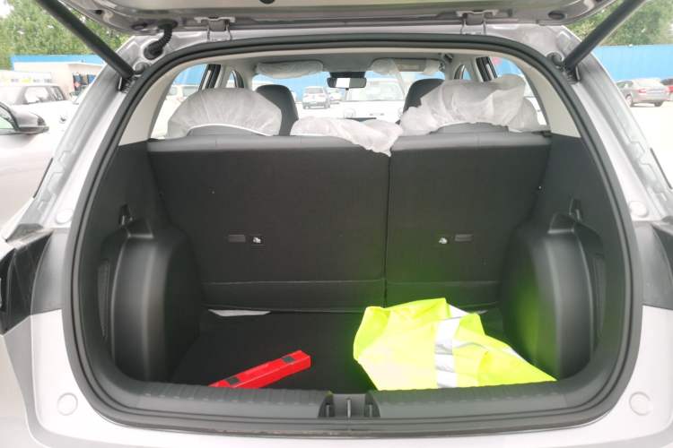 Used Geely Galaxy Geome 2026 Model 310km Dream Edition Trunk