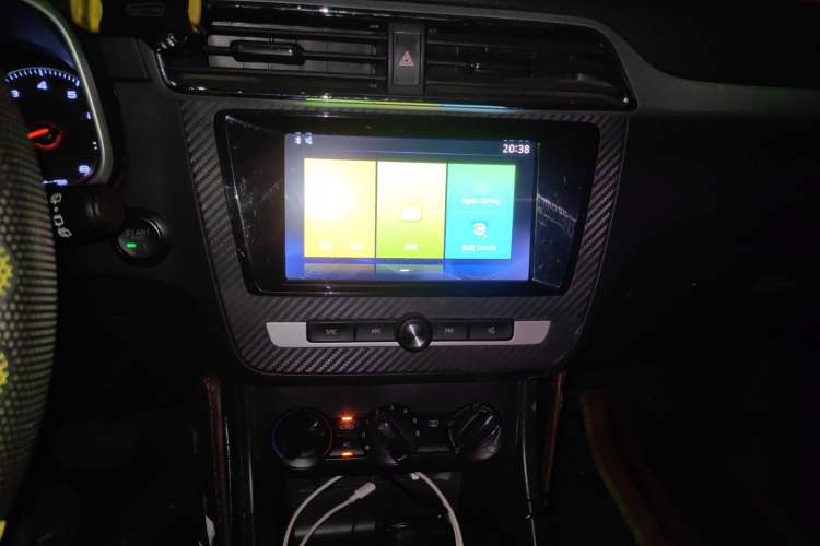 Used MG ZS 2017 1.5L Automatic Luxury Edition