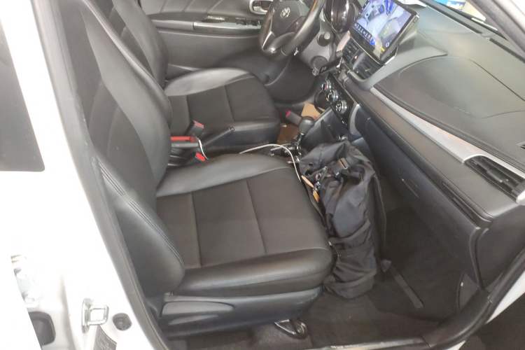 Used Toyota YARiS L Zhi Xiang 2022 1.5L CVT Luxury PLUS Edition Right Front Seat