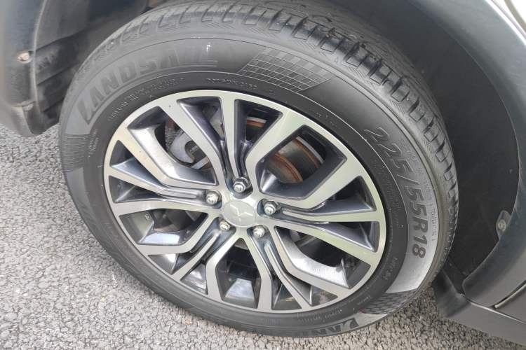 Used Mitsubishi Outlander 2016 2.4L 4x4 Luxury Edition 7-Seater
