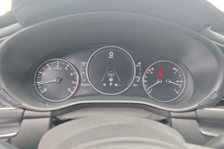 Used Mazda 3 Axela 2023 2.0L Automatic ZhiZhen Edition
