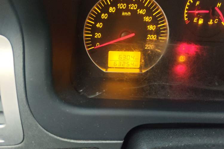 Used Jinbei Express 2020 2.0L Upgraded Version China VI Standard 6-Seater 1TZS