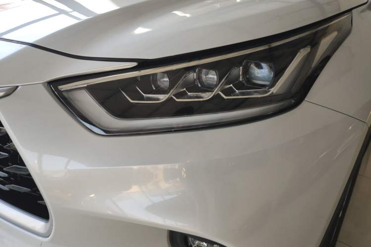 Used Toyota Highlander 2026 Model 2.5L Intelligent Electric Hybrid Dual-Engine All-Wheel-Drive Elite Edition 7-seater
