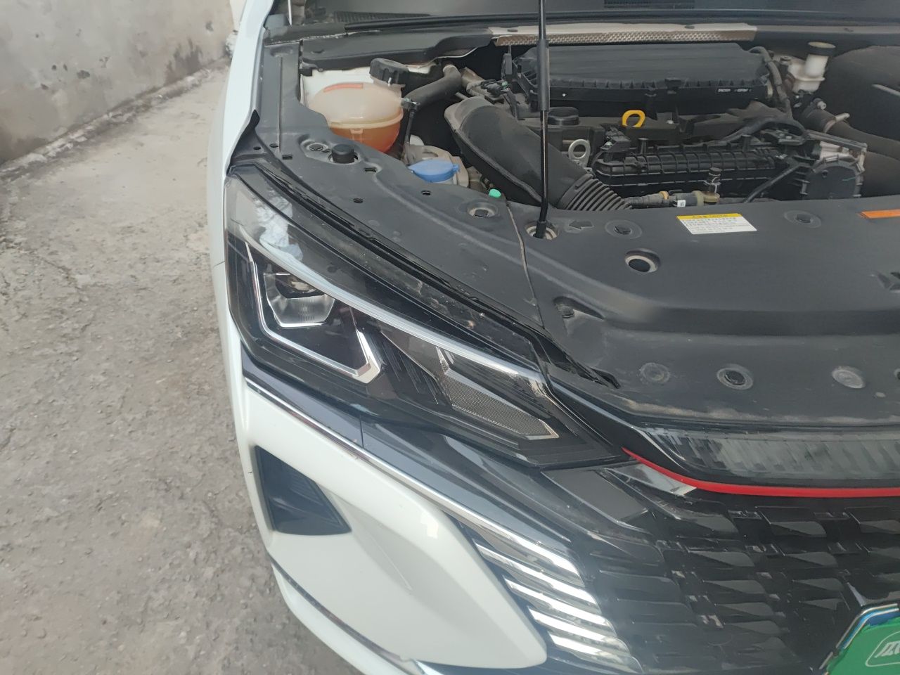 Dongfeng Aeolus Yixuan MAX 2023 1.5T Super-Powered Dad Edition — снимка 7