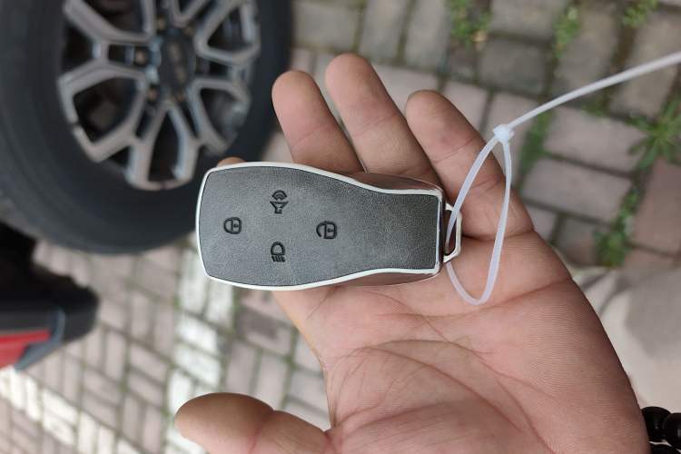 Used BAIC Off-Road BJ40 2020 2.0T Automatic Four-Wheel Drive Urban Hunter Edition Chivalrous Type Vehicle Key