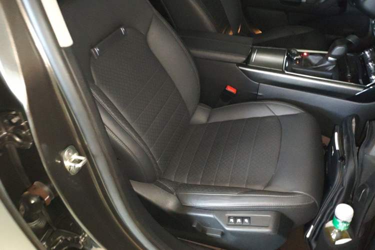 Used Citroen C6 2017 380THP Prestige Model