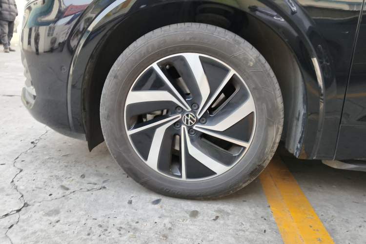 Used Volkswagen Viloran 2024 380TSI Luxury Edition