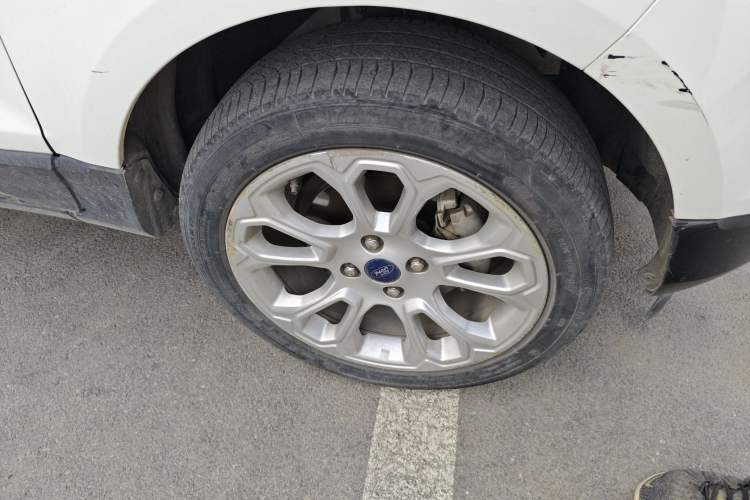 Used Ford EcoSport 2018 1.5L Automatic Platinum Wing Model
