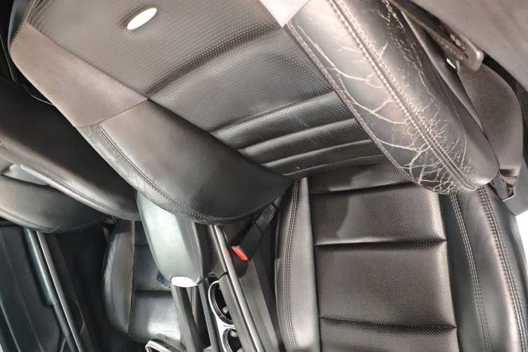 Used Mercedes-Benz M-Class AMG 2011 AMG ML 63 Left Front Seat