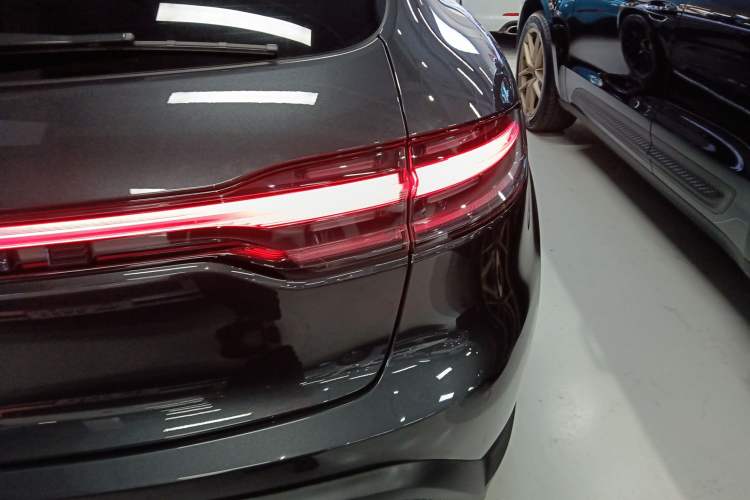 Used Porsche Macan 2023 Macan 2.0T