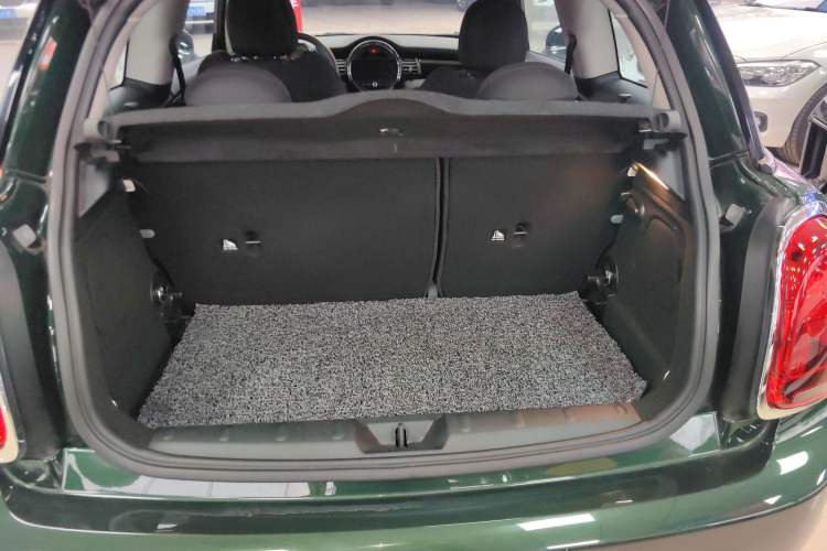 Used MINI MINI 2018 1.5T COOPER Classic Edition