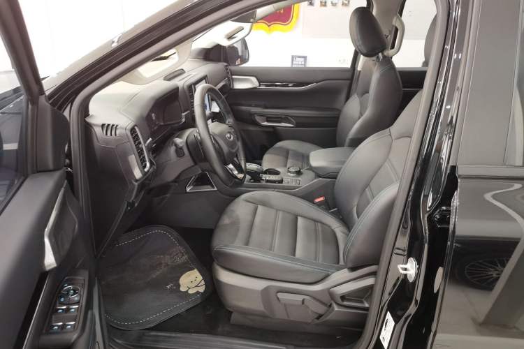 Used Ford Ranger 2023 Shanlin 4x4 Automatic Version Gasoline
