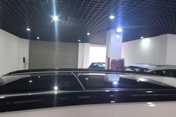 Used Chevrolet Orlando 2018 Redline 530T Automatic Zhaoxiang Edition (5+2 Seating) – China V Standard Roof