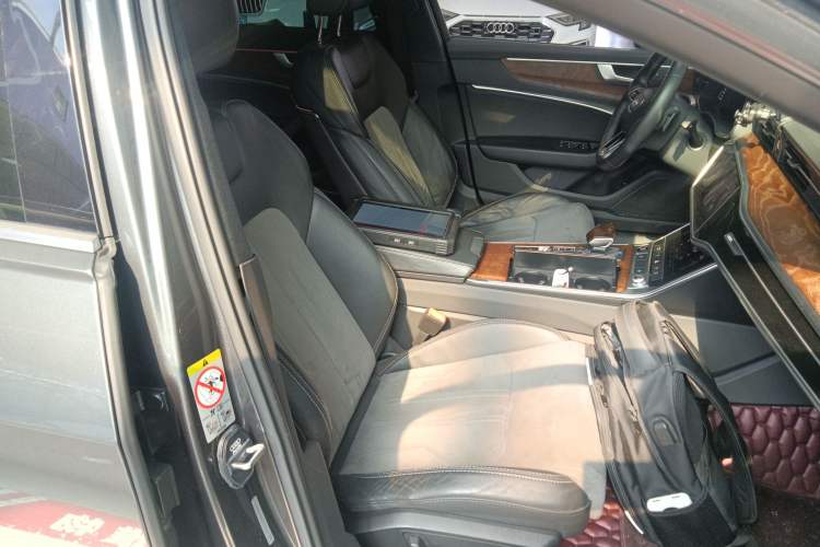 Used Audi A6L 2021 45 TFSI Prestige Dynamic Edition Right Front Seat