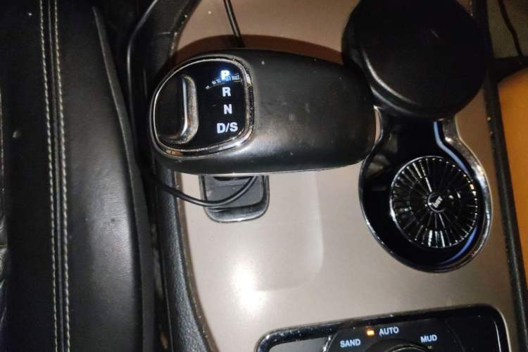 Used Jeep Grand Cherokee 2014 3.0L Comfort Navigation Edition
